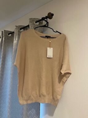 Quince Women's Tan Scoop-Neck Knit Top